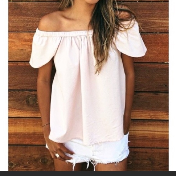 Sincerly Jules Tops - Worn once off the shoulder Carmen top